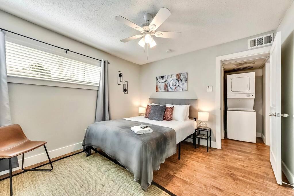 Hello Gorgeous Flat Near Downtown! Lejlighed Dallas Eksteriør billede